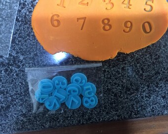 Number Embosser Set: 0-9, 2cm Cookie Stamps