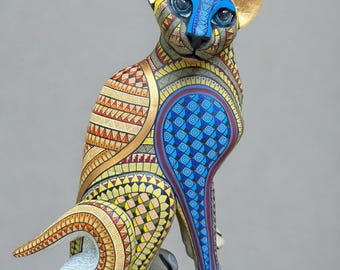 Mexican Oaxacan Alebrije Cat — Hand-Carved and Hand-Painted Copal Wood, Folk Art from Oaxaca