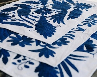 Mexican Hand Embroidered Otomi 18"x14" Placemat 4 Piece Set. Organic Cotton Tenango Embroidered Table Mats Available in Multiple Colors