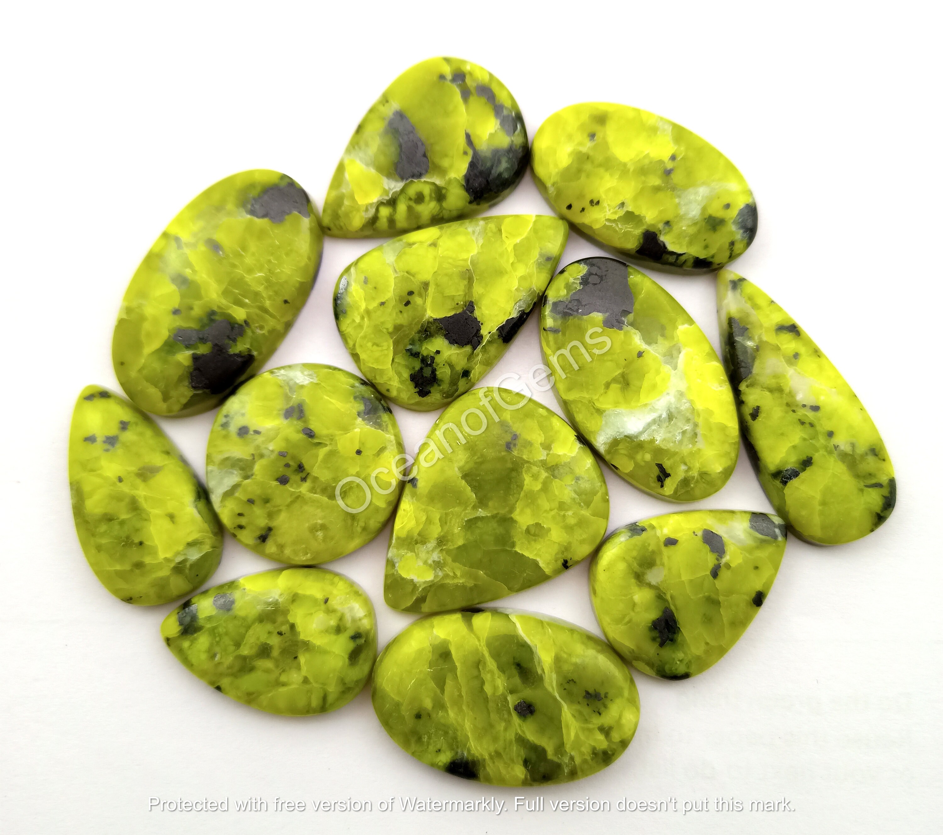 Natural Lizardite Gemstone Cabochon - AAA Lizardite Stone - Green