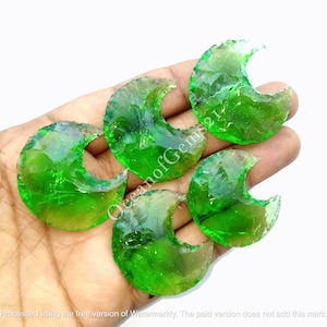 Green peridot Moon, Peridot Manmade carved Moons, Peridot Bulk, AAA Peridot, Crescent Shape, Moon carving, Peridot Gemstone, Jewelry Stone