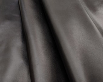 Vollnarbige schwarze echte Rindslederblätter, Premium-Rindslederstücke für Taschen, Kalbsschrottzubehör zum Basteln