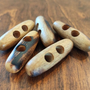 Wooden toggle buttons for coats, size 40mm