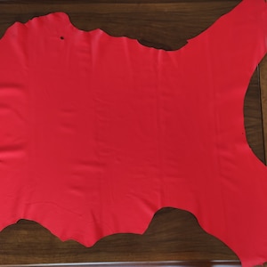 Real deer leather, bright red leather, 0.7-0.9mm thickness very soft leather, Made in Italy