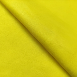 Pezzi di vera pelle di pecora nappa morbida conciata al vegetale pieno fiore gialla, negozio all'ingrosso di forniture per pelletteria, spessore 0,8 mm