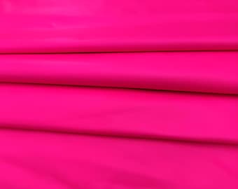 Neonroze kalfsleren lakens, echte Italiaanse stukken voor doe-het-zelf sieraden, leerstof voor oorbellen