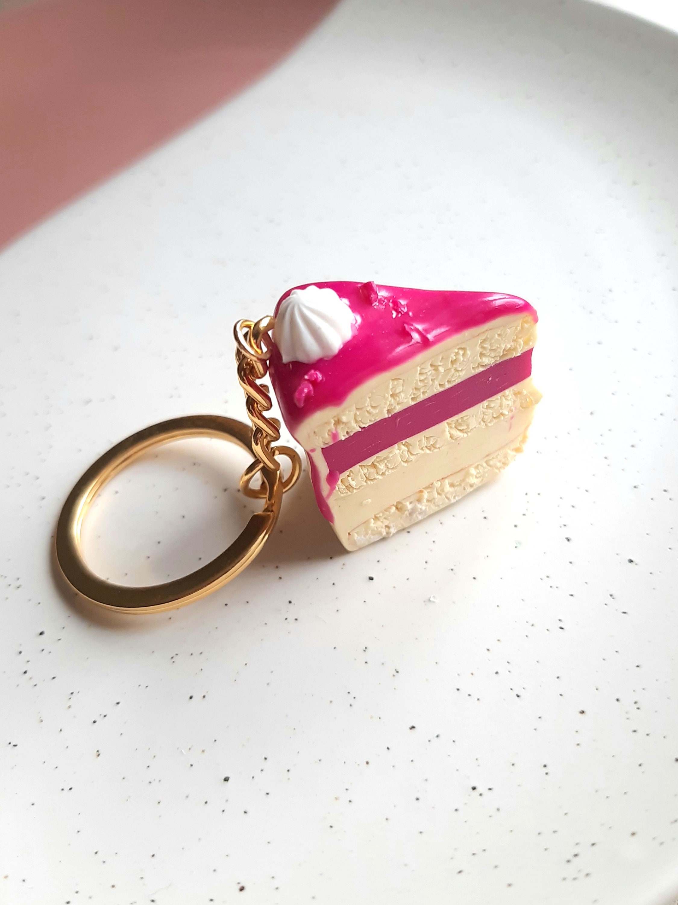 Keychain cake in pink topping Etsy