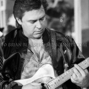 ダニー・ガットン danny gatton／クルージン・デューセス Amazon.co.jp: Crusin Deuces: ミュージック
