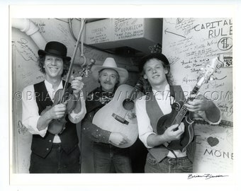 John HARTFORD Ramblin Jack ELLIOTT Jamie HARTFORD Photo 1995 Vintage 8x10 Silver Halide Gelatin Print Musician Portrait Concert Photograph