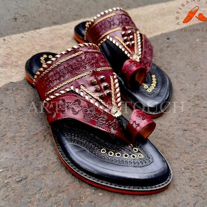 Handmade Maroon Black Kolhapuri Leather Sandals for Men, Traditional Maharaja Flat Slip-On, Premium Ethnic Footwear for men, Indian Sandals,