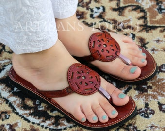 Brown Leather Womens Sandals, Handmade Everyday Womens Flats, Classic Summer Slides Spartan Beach Thongs Sandals, Handmade Gifts for womens,