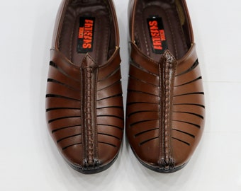 Zapatos Jutti de cuero marrón para hombre: zapatos étnicos indios sin cordones