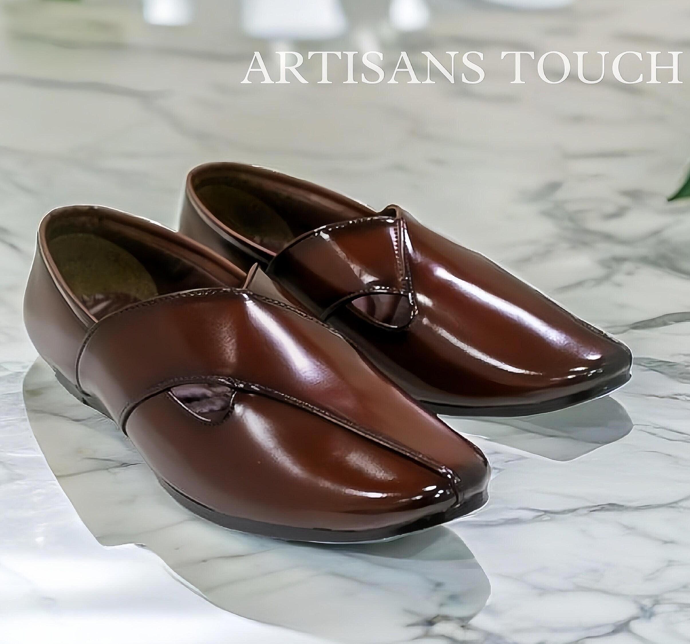 Men ceremony shoes. Handmade using patten leather with leather insole. Handmade Black Color Genuine Patent Leather Stylish Split  main image 2