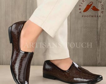 Handmade Brown Vegan Leather Mojaris: Indian Men's Juttis Groom Shoes