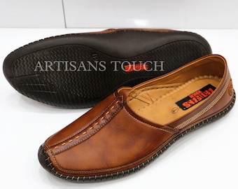 Mocassini indiani in pelle marrone: scarpe etniche slip-on