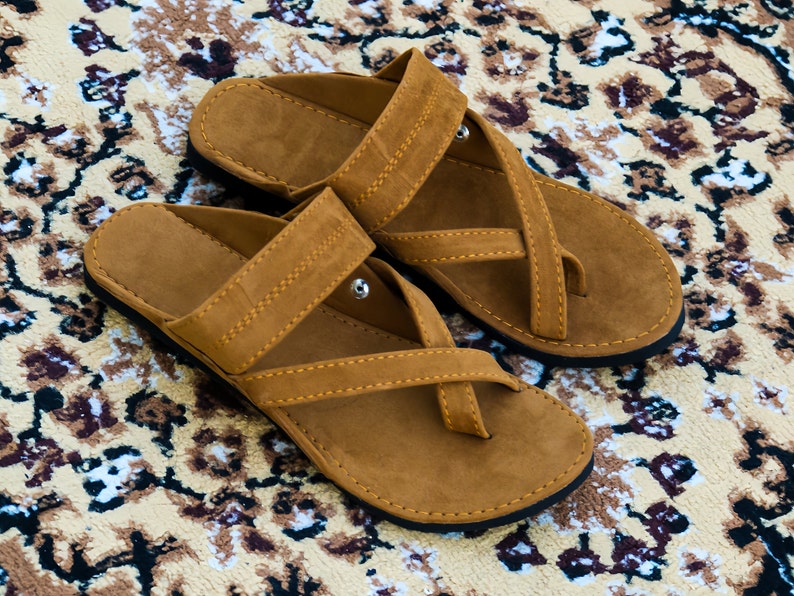leather sandals men,
unisex thong sandals,
indian chappal for men,
indian chappal
wild leder sandalen herren
claquette homme daim
ethnic men sandal,
slipper for men,
mens boho sandals,
leather sandals men,
mens sandals,
pakistani slippers valvet,
