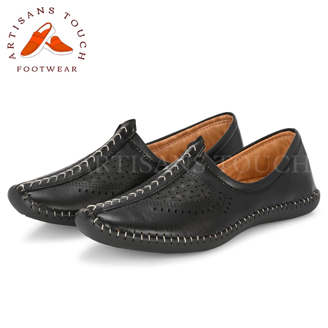 Mens Black Ethnic Mojari Loafers: Handmade Indian Wedding  display picture 3