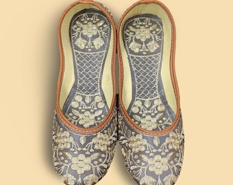 Silver Embroidered Bridal Juttis: Indian Wedding Shoes
