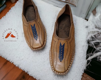Tan Leather Mojari Shoes: Mens Handmade Indian Loafers