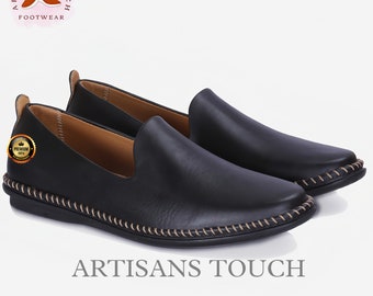 Handmade Leather Mojari Shoes: Black Ethnic Dress Loafers