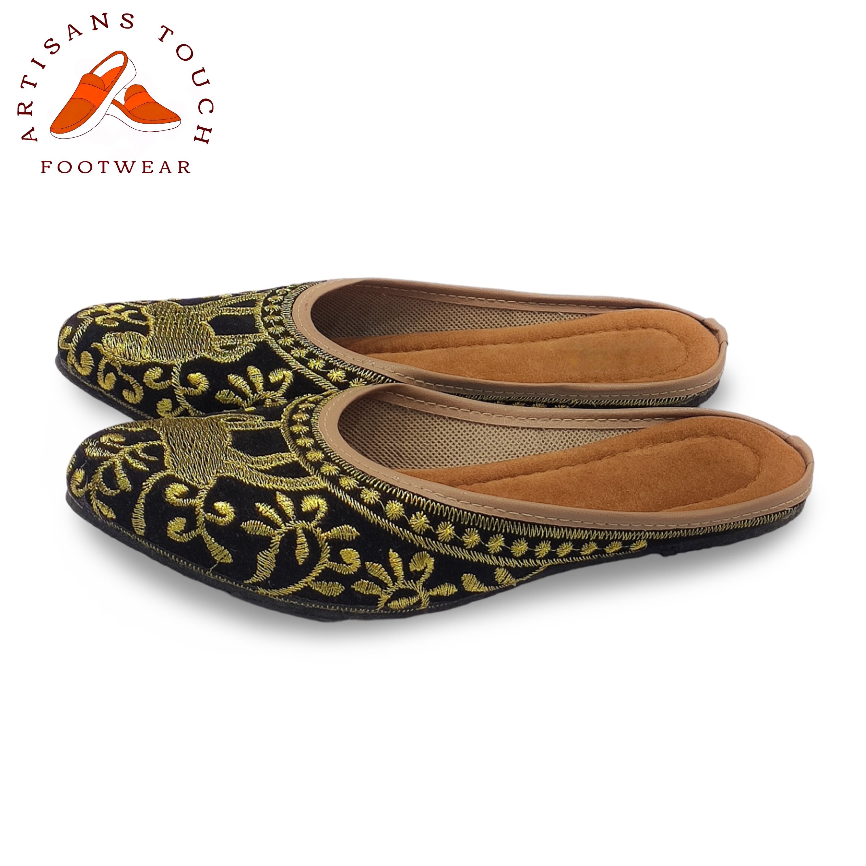 Kolhapuri Sandals In Gold Ethnic Shoes Indian Slippers Mojari
