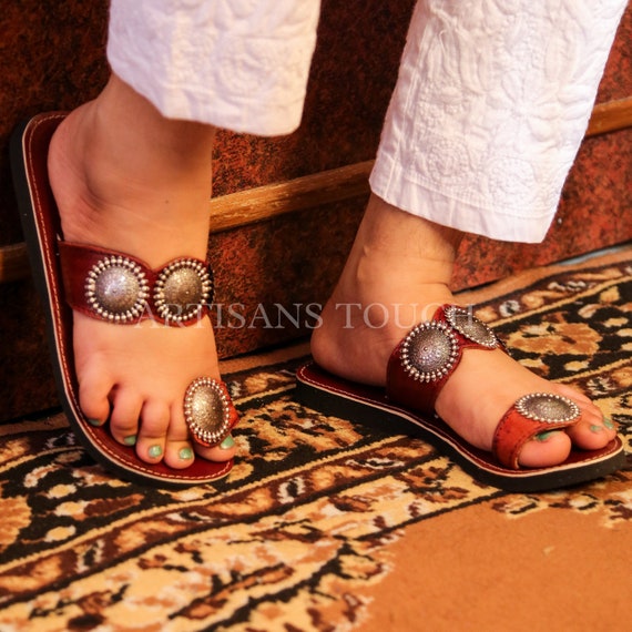 Indian toe loop sandals sale
