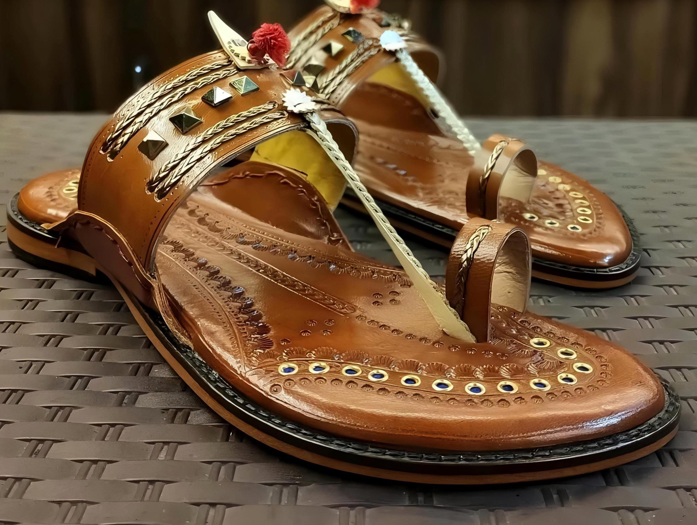 Men\'s Vintage Kolhapuri Tan Leather Handcrafted Sandal|Size US10 Minimalist Brown Leather Kolhapuri Chappal Men | Handmade  main image 4