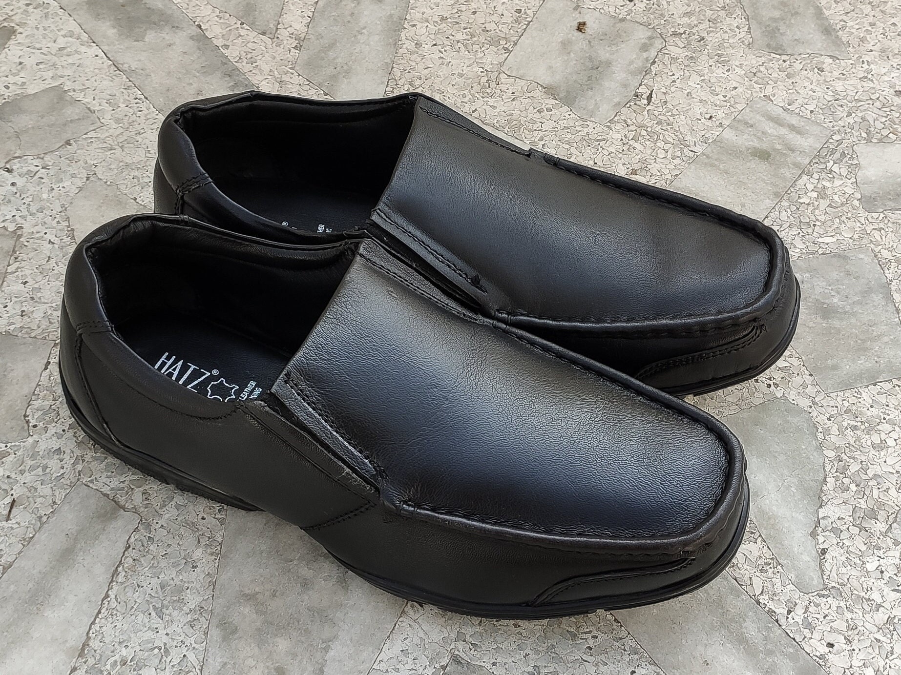 Handmade Sheepskin Leather Slip-on Shoes: Orthopedic Comfort 