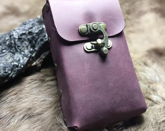 Patron PDF et tutoriel vidéo pour un étui à cartes de tarot en cuir à faire soi-même - Créez votre propre porte-cartes de tarot élégant et protecteur