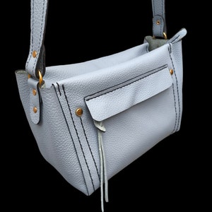 Crossbody Bag Pattern, Leather Small Purse, messenger bag pattern, PDF Pattern and Instructional Video