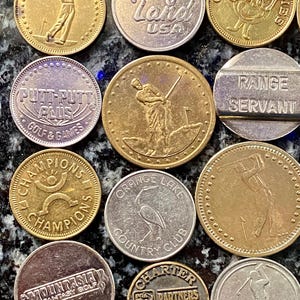 Lot of 20 Different Vintage Golf Driving Range & Putt Putt Tokens ...