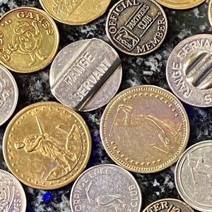 Lot of 20 Different Vintage Golf Driving Range & Putt Putt Tokens ...