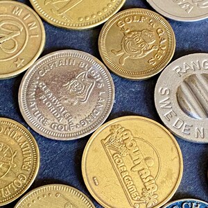Lot of 20 Different Vintage Golf Driving Range & Putt Putt Tokens Golf ...