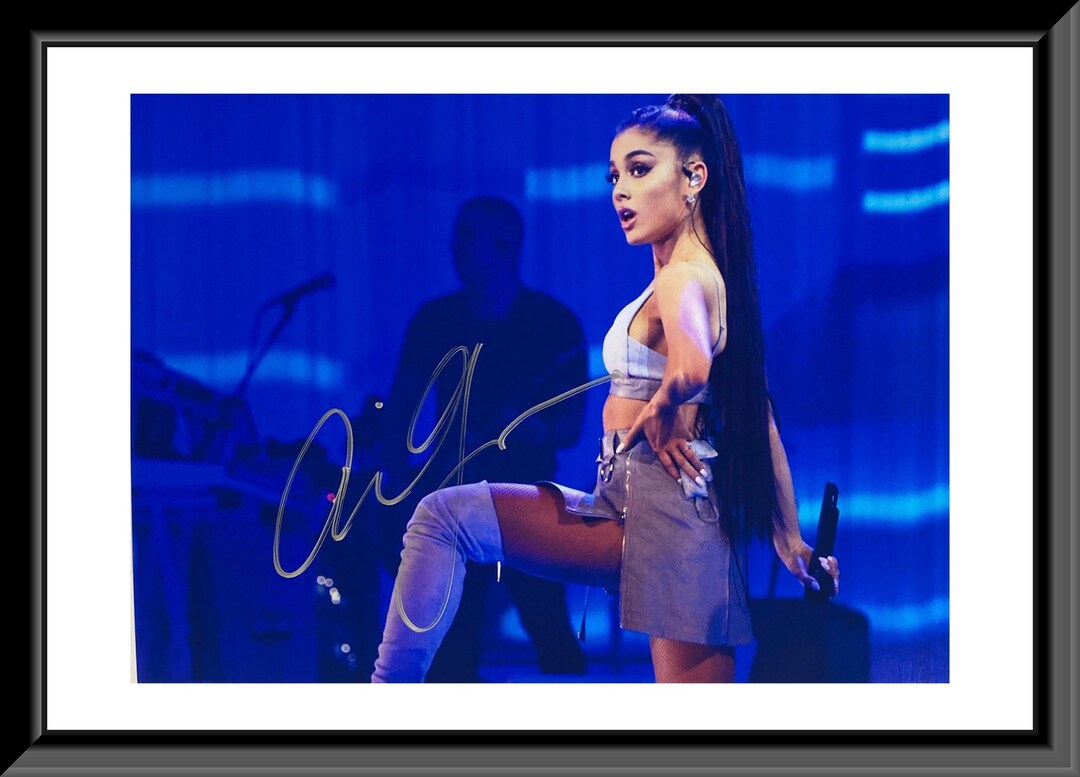 Ariana Grande Signed Photo - Etsy
