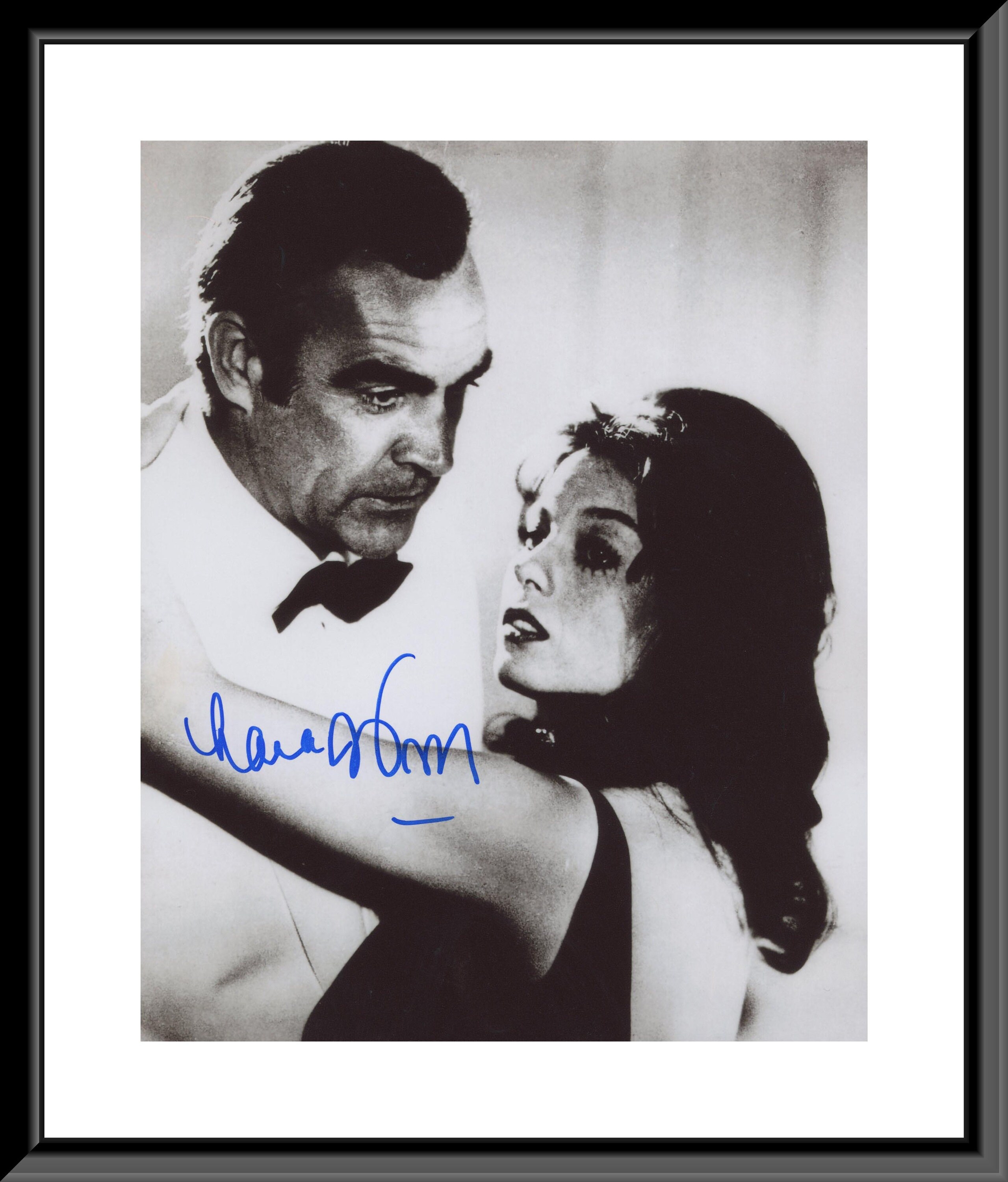 LANA WOOD AUTOGRAPHED 8X10 PHOTO WITH SISTER NATALIE WOOD SIGNED 