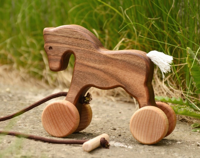 Horse Pull & push wooden toy, Animal on wheels for toddler, Sensory Montessori Waldorf Educational toy for 1 2 year old, Baby boy girl gift