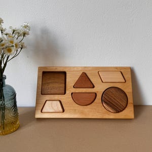 Wooden Montessori geometric sorting puzzle for toddler, Edicational Waldorf toy, Baby gift for 1 2 year old, Sensory toys, Preschool toys