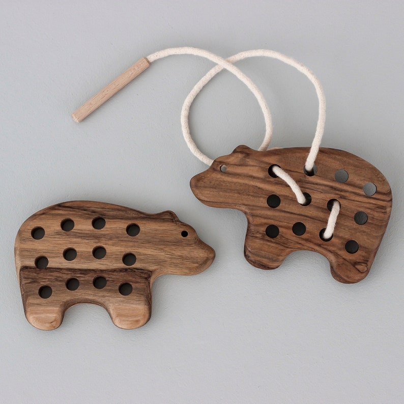 Wooden lacing toy Bear Leaf Educational montessori toy for toddler activities Baby boy girl gift Toys for 1 year old Fidget toy image 3