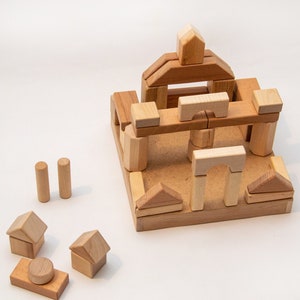 Wooden Building Blocks Set 39 Pcs, Construction Montessori Play Set ...