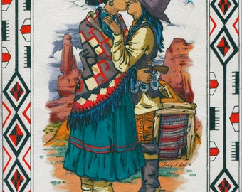 Puede incluir: Una postal vintage que representa a un Diné Dilbaa, o Guerrero de Dos Espíritus, y su novia. La pareja está vestida con ropa tradicional y se besa frente a una formación rocosa roja. La postal está enmarcada con un borde geométrico negro y rojo.