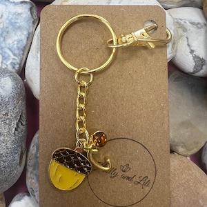 Eichel Stil personalisierte Schlüsselbund, Nuss Obst Alphabet Initialen, Birthstone Charme, Nüsse Geschenke, Eichel Kiefer Kegel Reißverschluss, Nüsse