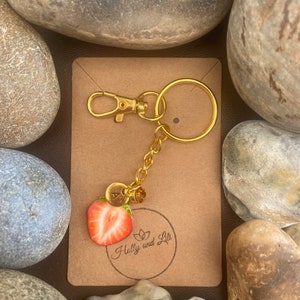 Strawberry Style Personalised Keychain, Strawberries Keyring,  Strawberry’s Fruit Alphabet Initials, Birthstone Charm, Fruit Gifts, Fruit