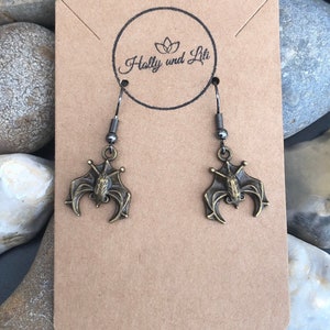 Bat Halloween earrings - From Hollyandlili...