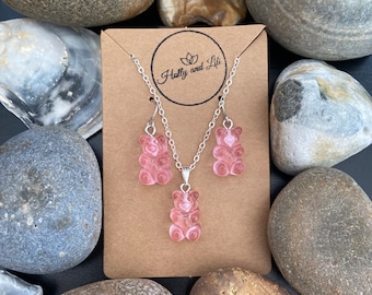 ピンクのグミベアネックレス＆イヤリングセット：ノベルティジュエリー