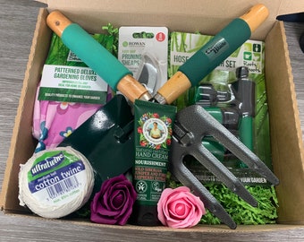 Gardening Lovers Gift Box - Contains Garden Tools- Gloves-Hand Cream - Flowered Soap- The Perfect Gift for Mum-Grandma-Friend- Free Delivery