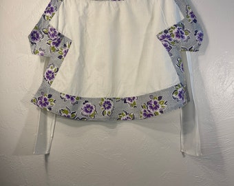 Medio delantal vintage con estampado Pansy
