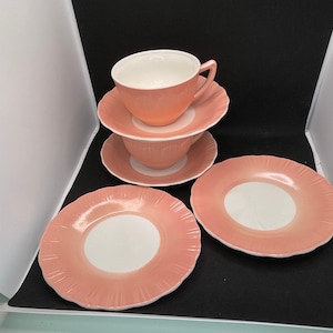Pink Cremax Bordette Cups, Saucers and Fruit / Cake Plates