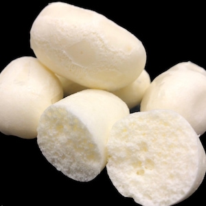 UK Freeze Dried Famous Milk Sweets - White Chocolate Flavour|Crisp & Light|Freeze Dried Sweets|Imported|Limited Edition|Unusual Present|Gift