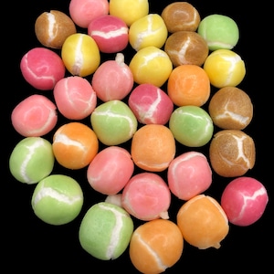 UK Freeze Dried  Crunchy Bullet Balls - Amazingly Crunchy|Freeze Dried Candy|Crunchy Sweets|Fruit Flavoured|Tangy