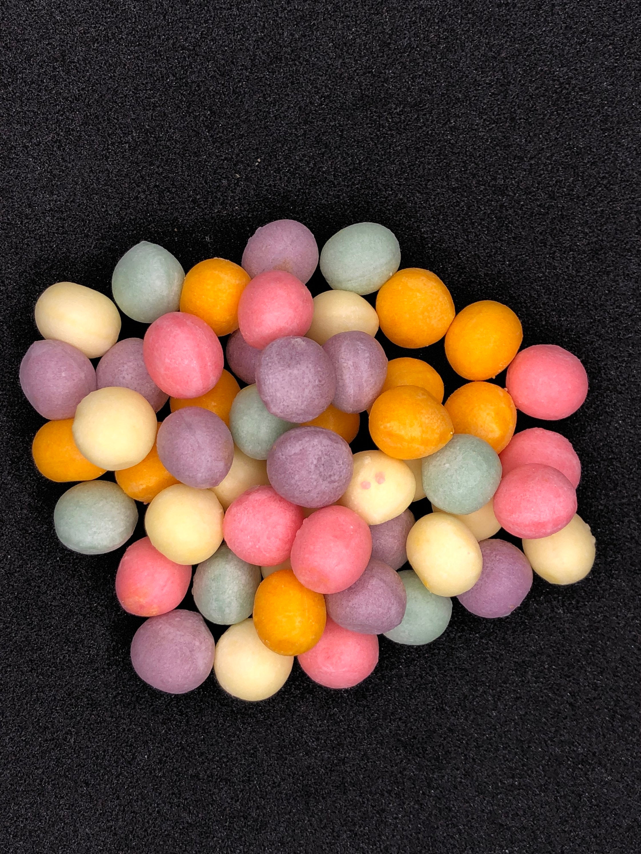 UK Freeze Dried Crisp Fruit Balls Vegan SweetsVegetarian CandyThank